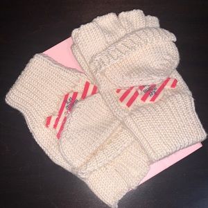 Juicy couture fingerless gloves